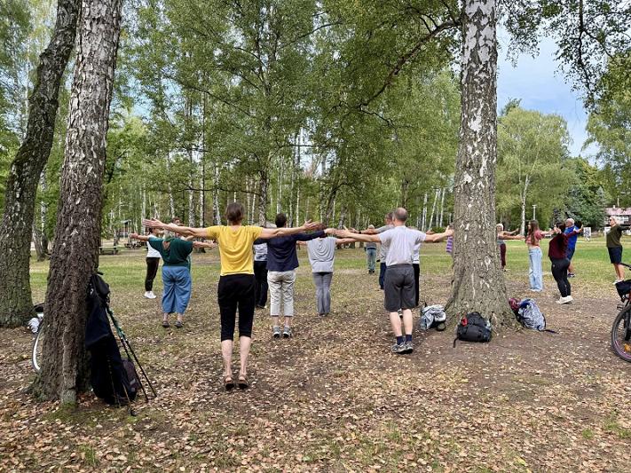 Tai Chi w Parku Kultury w Powsinie